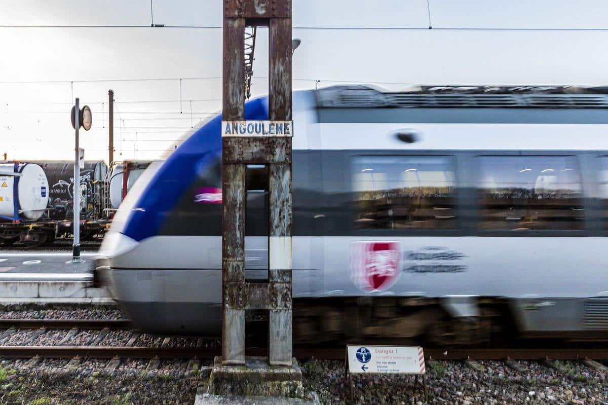 Ligne Angoulême-Royan: Plus rapide, plus moderne