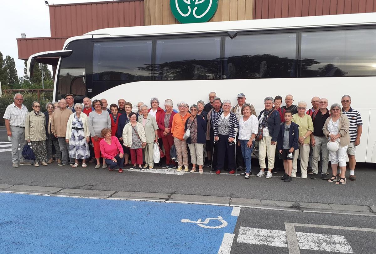 Montmoreau : Le club Amitié a débarqué à Royan