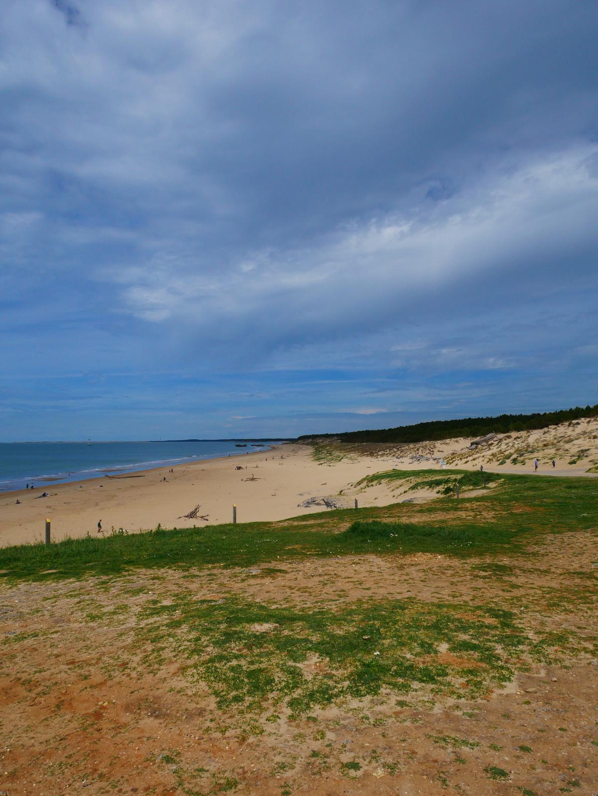 Royan compte cinq plages de sable fin, ici la Côte sauvage.