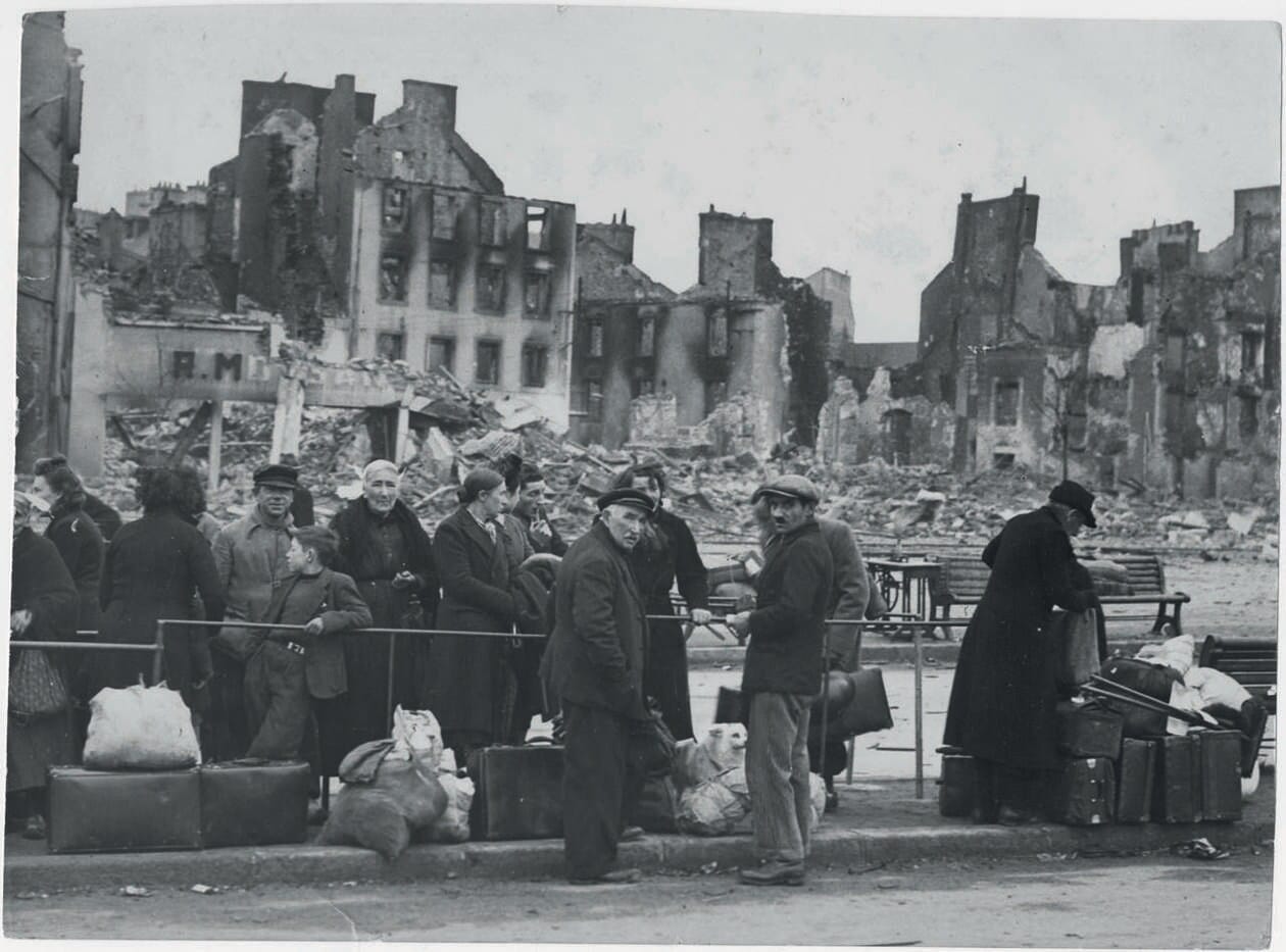 Pourquoi les habitants de Lorient et Saint-Nazaire ont attendu 9 mois avant d’être libérés en 1945